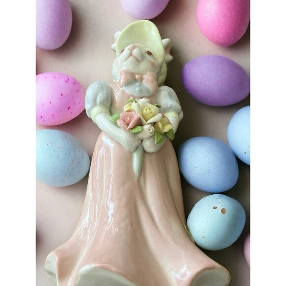 Dandee Figurines Easter Bunny Dressed in Her Finest! Ceramic - Picture 3 of 4